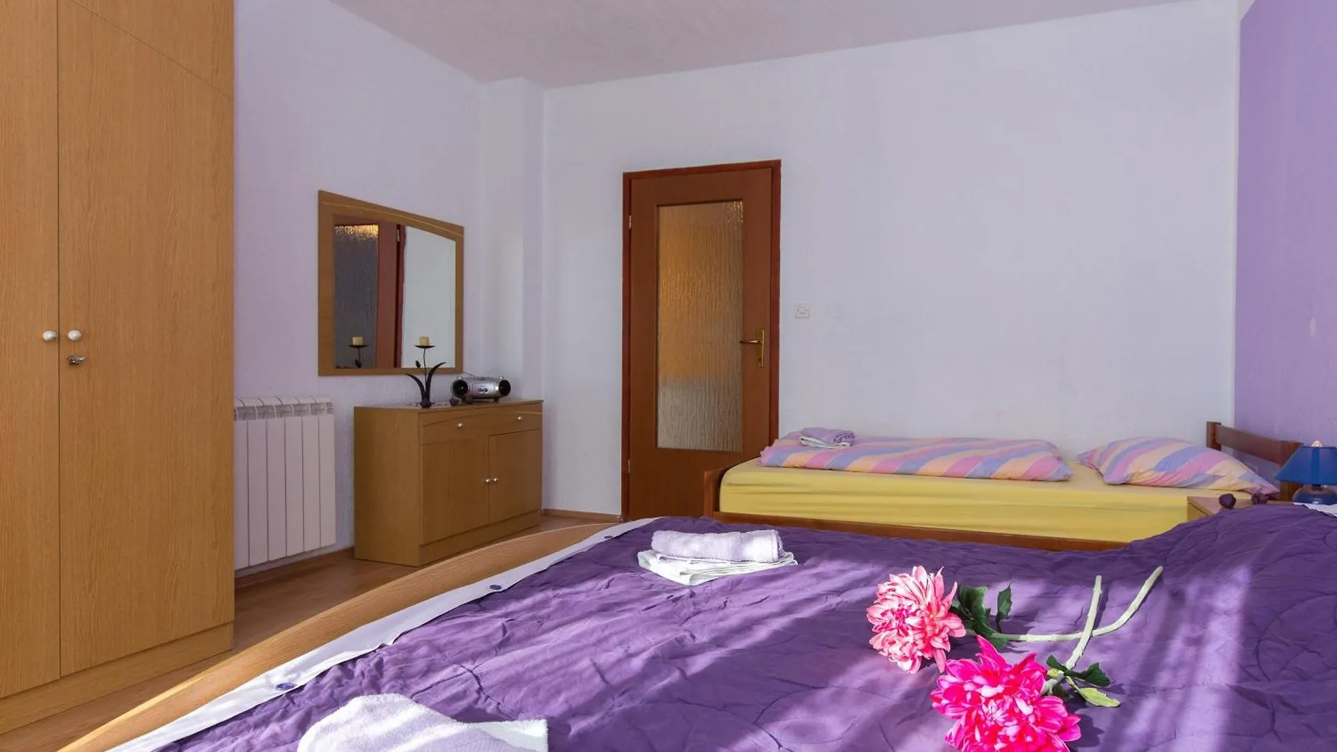 Apartment Apartman Fonovici Jurasi